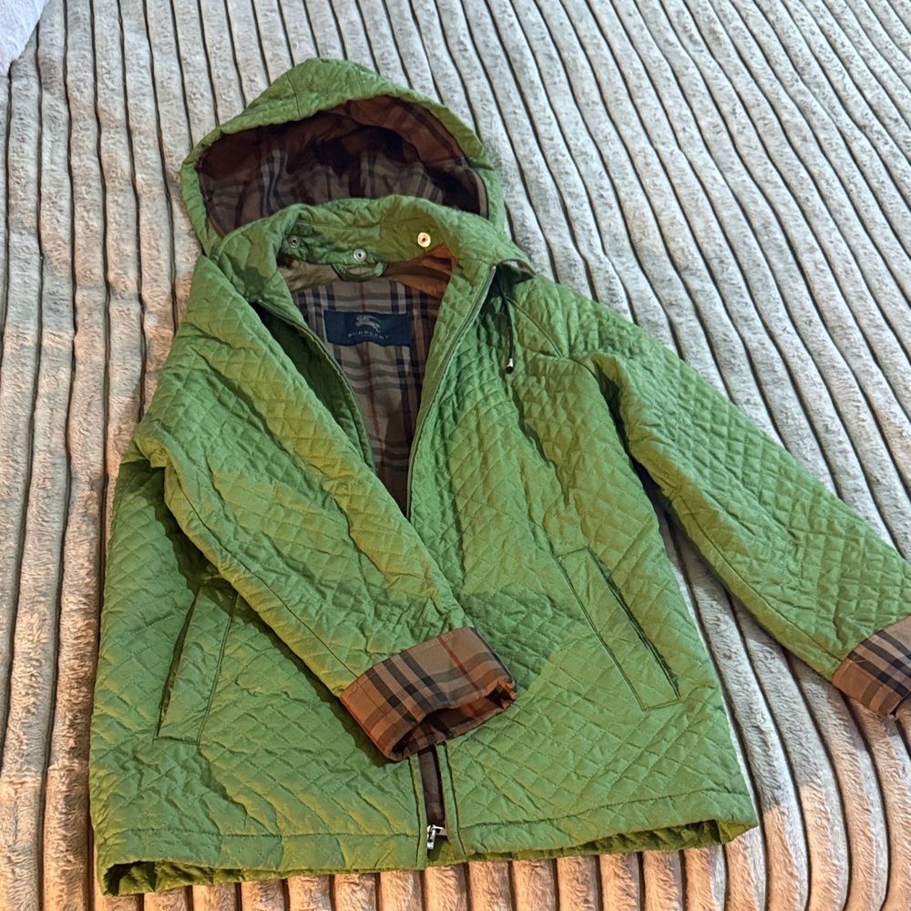 Burberry woman's Green Quilted Puffer Jacket